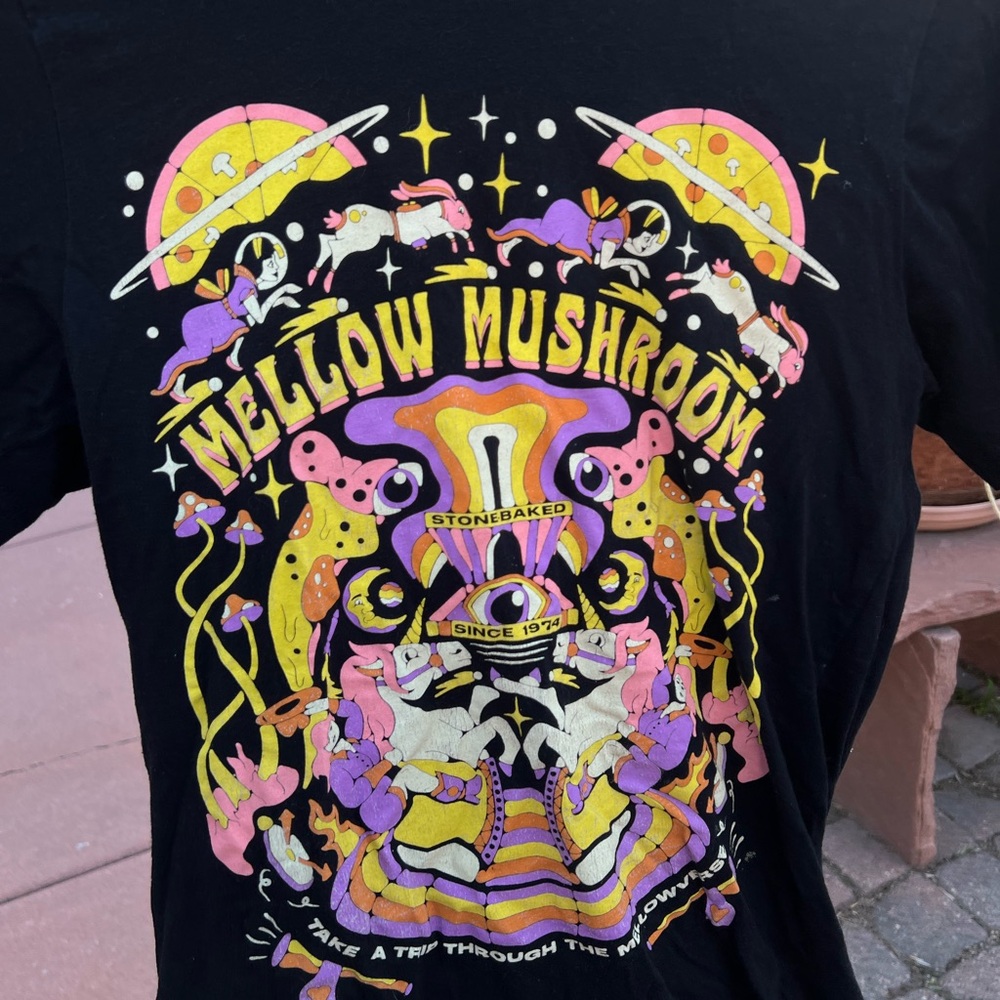 Psychedelic Mellow Mushroom Graphic T-Shirt